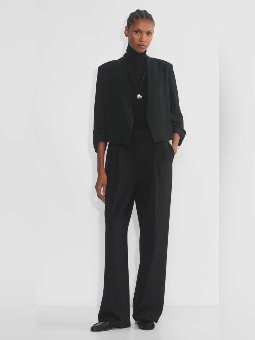 Aritzia Babaton Power Blazer – Size 6